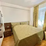 Garibaldi Loft House